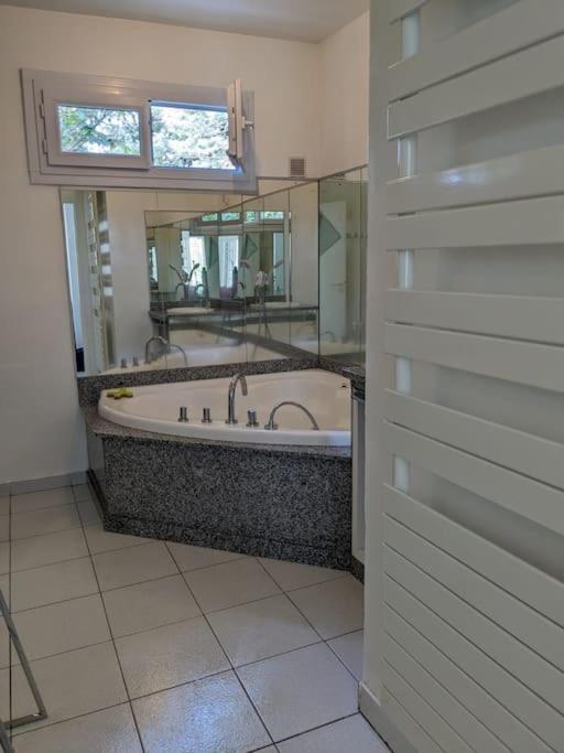 Maison Spacieuse Et Lumineuse 4 Personnes Lavilledieu  ภายนอก รูปภาพ